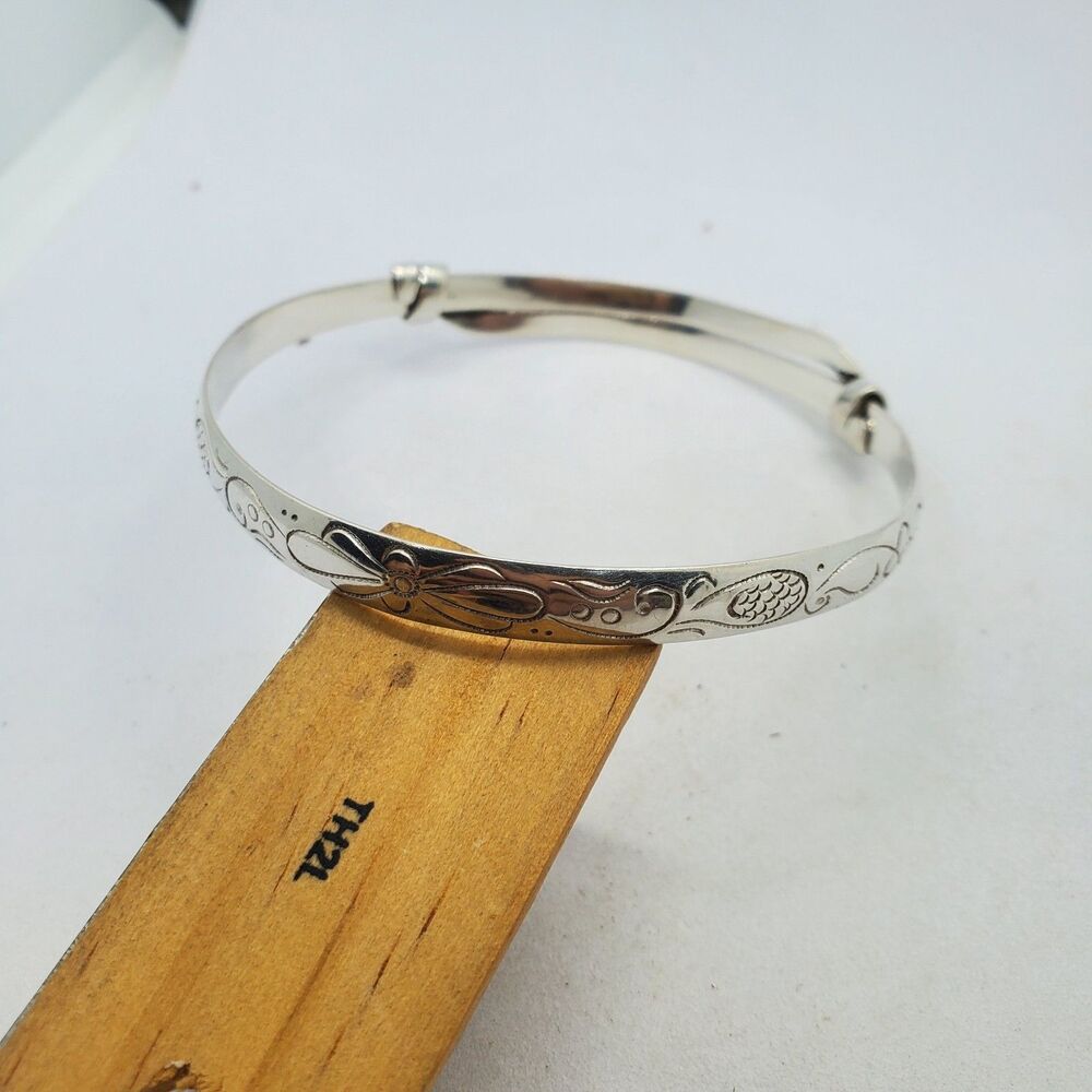 Adjustable Sterling Silver Bangle Bracelet with Floral Design 925